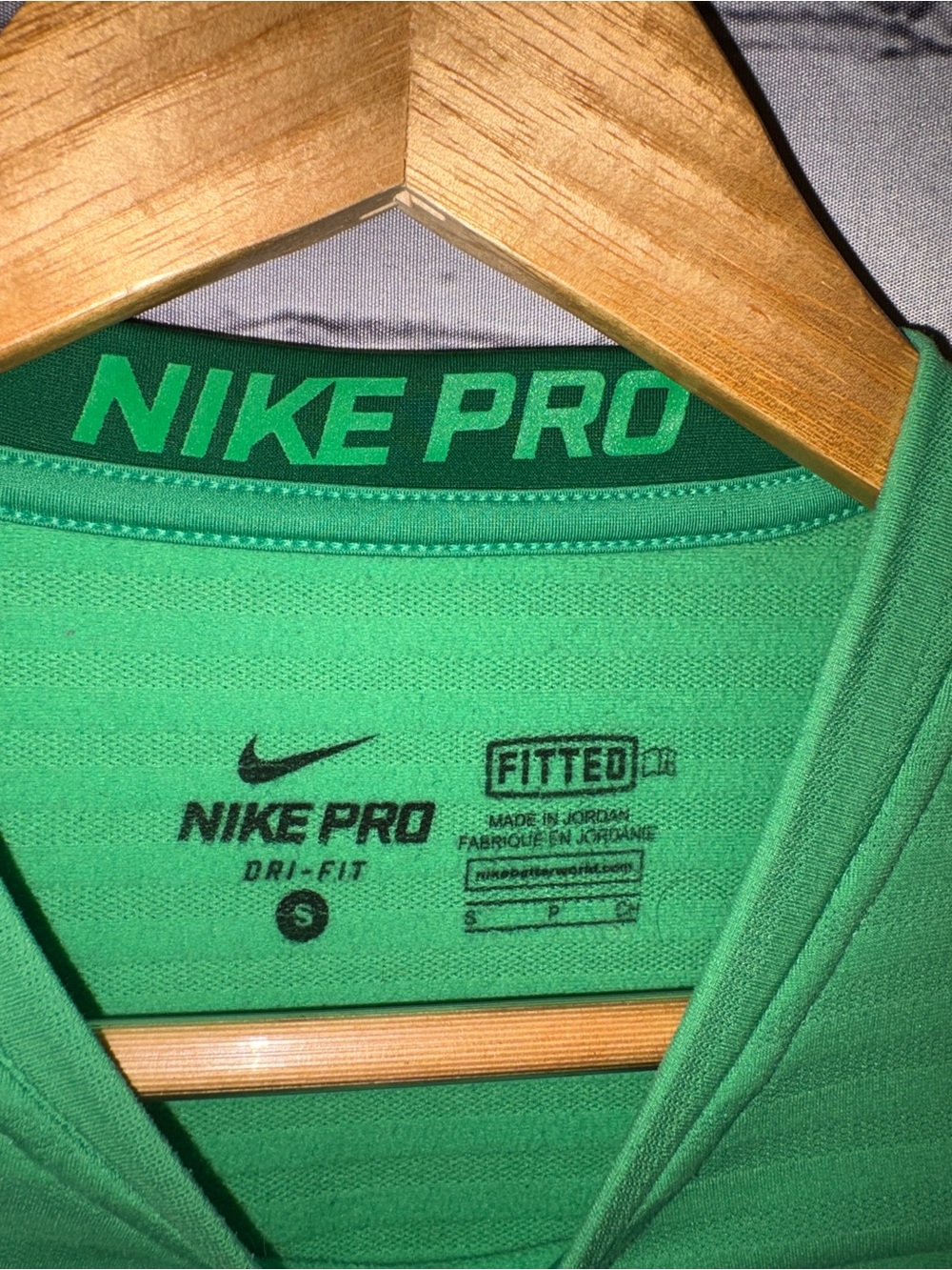 Nike Pro Comat Shirt Men’s Small Green Fitted Compression Logo Sports Active - Picture 7 of 13